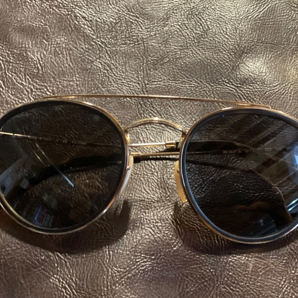 Sunglasses - Picture 3 of 3